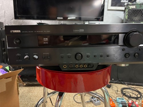 Yamaha RX-V620 5.1 Surround Sound 260-Watt Amplifier AV Receiver