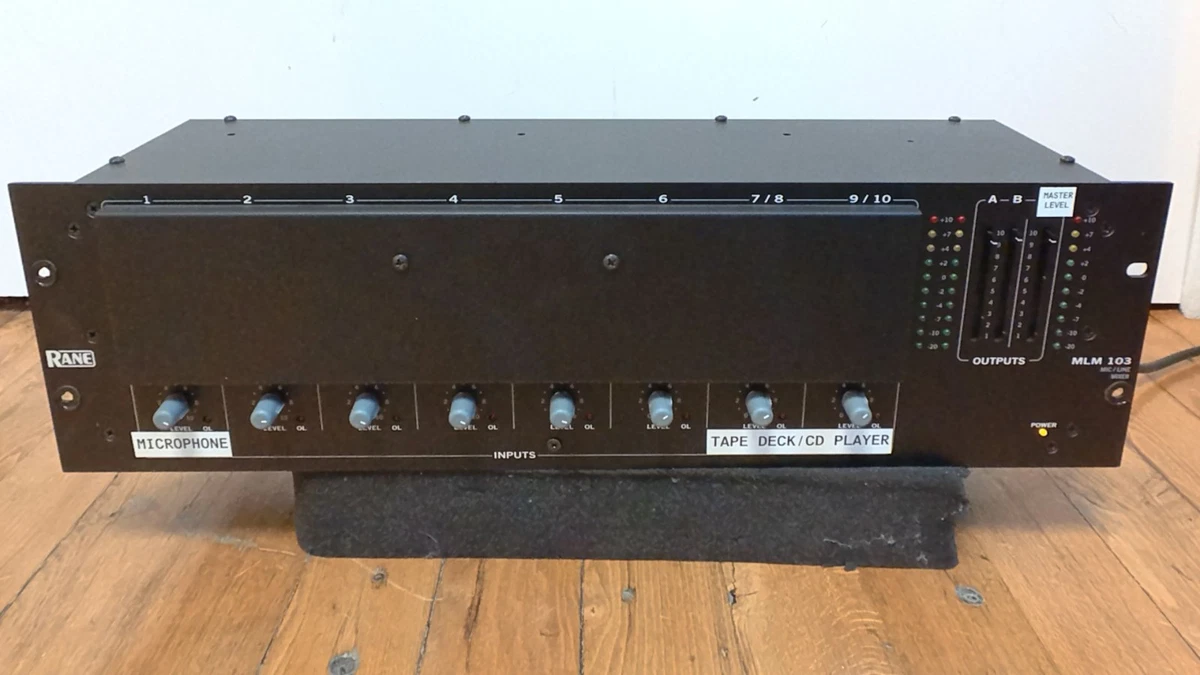 Rane MLM82S Mic & Line Rack Mixer (Gebraucht) in Zürich für CHF 90