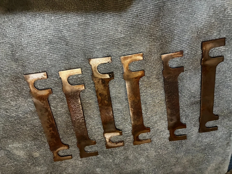 Juego de 6 cuñas de alineación de rueda delantera Classic Saab 900 1979-1993 Foto 2 de 4