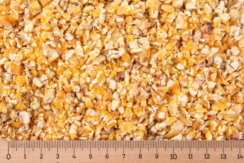 (Grundpreis 0,79 €/kg) - 25 kg Mais fein gebrochen - Hühner / Tauben / Nager