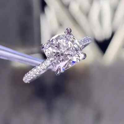 2,75 TCW Cushion Cut Moissanit Solitär Verlobungsring 14k Weißgold plattiert