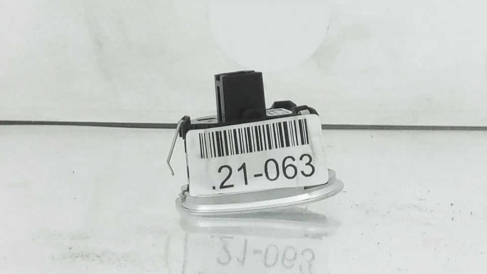 Botão de ignição 2014-2018 BMW 328D sem chave partida 61-31-9-250-734 - Imagem 3 de 4