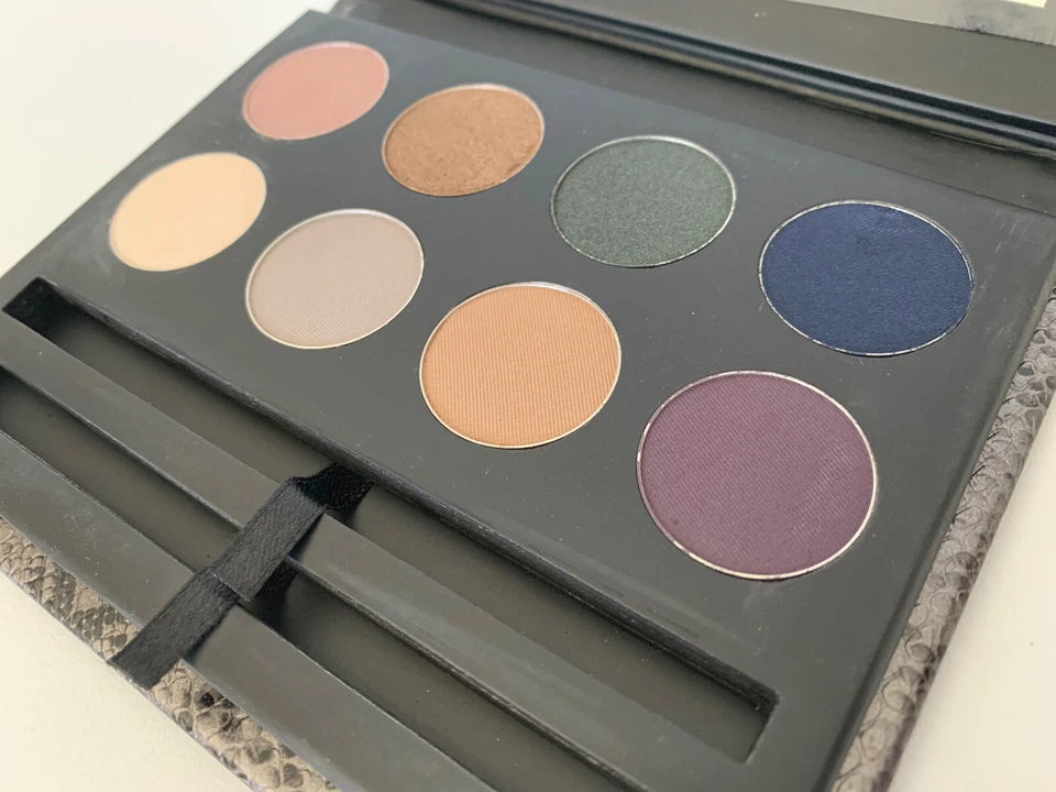 Glo Minerals Paleta de Sombras de Ojos gloMinerals Majestic Jungle Lote de 2 LEER Foto 4 de 4