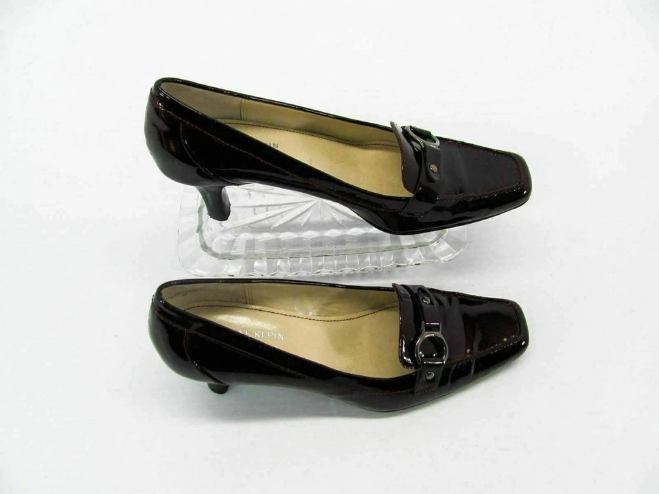 Zapato de tacón Anne Klein para mujer Felder talla 7M rojo charol bomba usado qp Foto 2 de 4