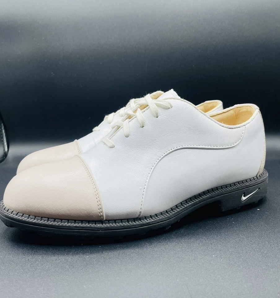 Туфли для гольфа женские Nike Air размер 7 Bella Last белые персиковые мягкие шипы на шнуровке. - Изображение 2 из 4