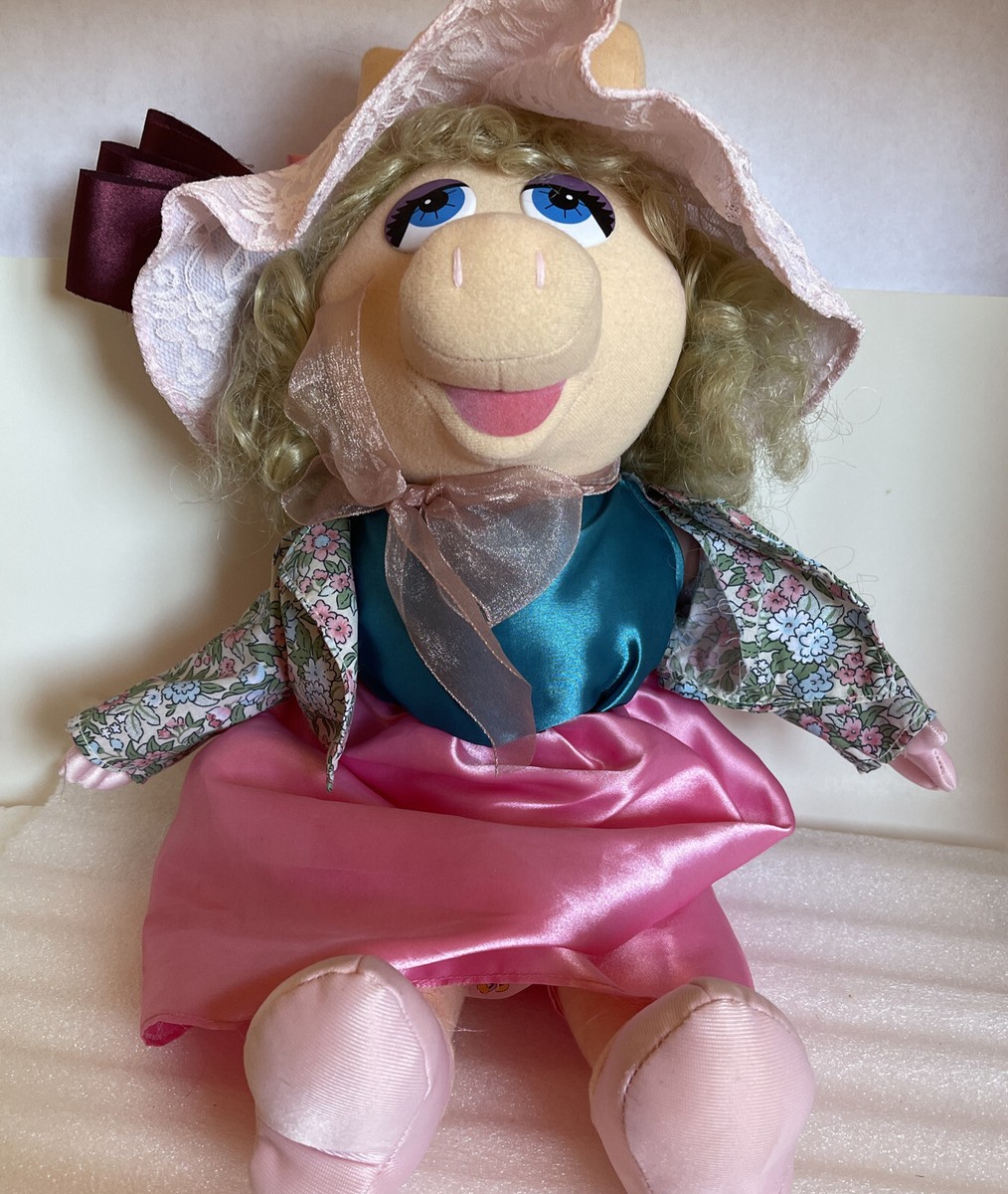 DISNEY MUPPET VISION 3D JIM HENSON'S MISS PIGGY PLUSH