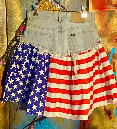 Vintage Lee Denim And American Flag Mini Skirt With Complimentary Red Hat - Picture 3 of 7