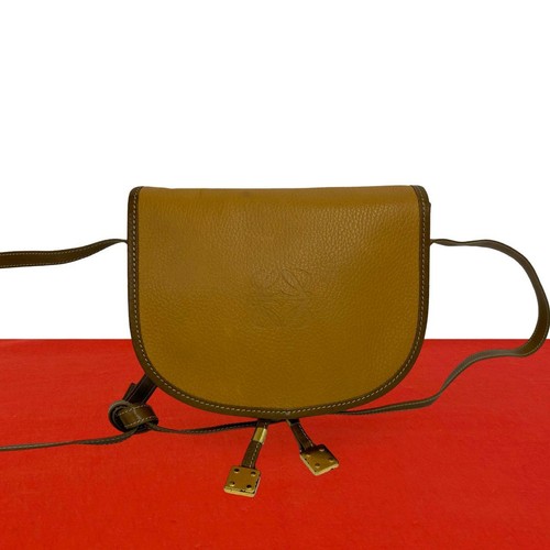 Excellent condition LOEWE Vintage Anagram logo hardware leather leather mini sho