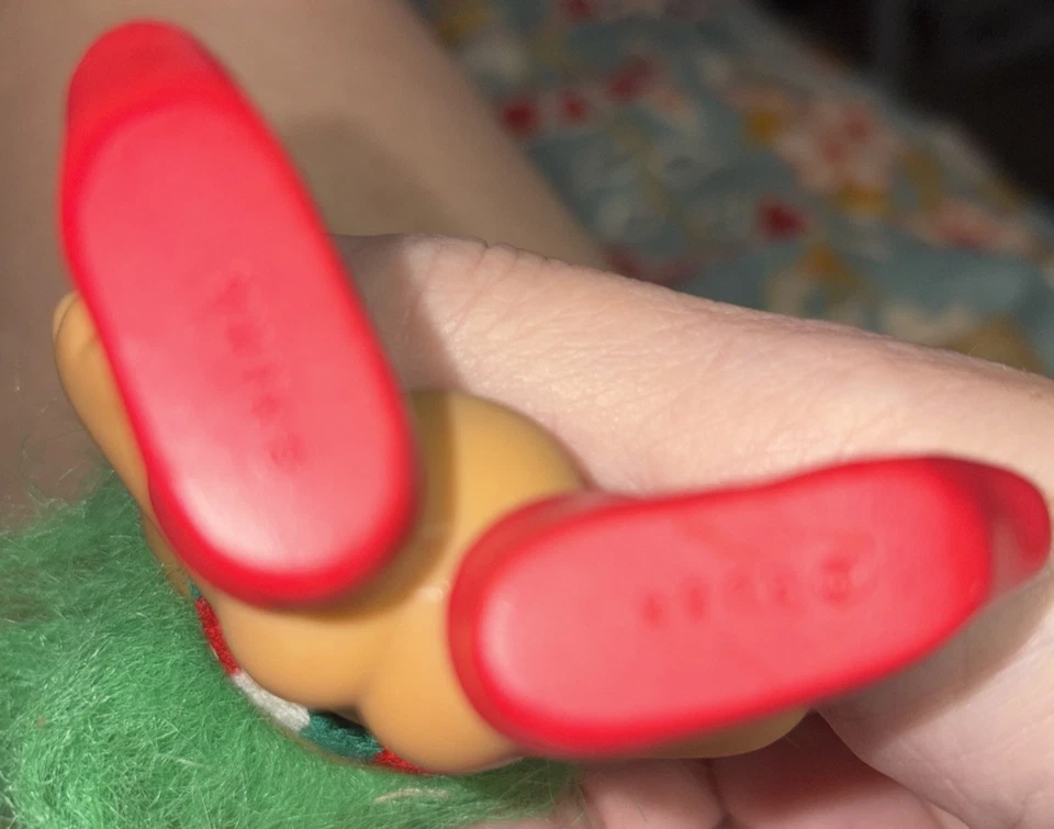 Muñeca Russ Troll 3" Navidad Santa Feliz Pequeño Elfo Verde Pelo Bufanda Botas Rojas Foto 4 de 4