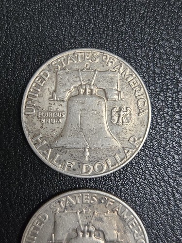Lots Of Two 1958 "D" Series Franklin Silver Half Dollars - Picture 4 of 5