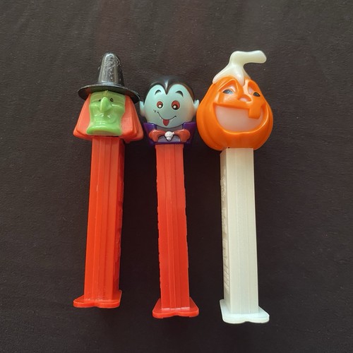 Halloween Pez Dispenser lot witch count pumpkin candy toys vintage