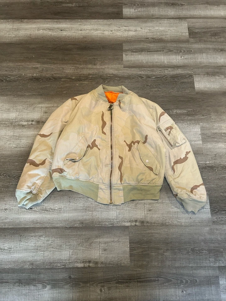 Винтажная двусторонняя куртка-бомбер Alpha Industries MA-1 камуфляж пустыни - Изображение 2 из 4