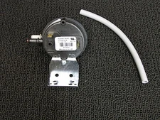 Coleman Mobile Home Furnace Pressure Switch 324.359272.000 Honeywell 51341