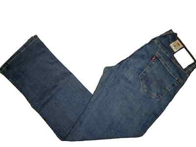 NWT Levi's 559 jeans 34 x 32 Relaxed Straight Fit Retail $80  Style # 00559-0421