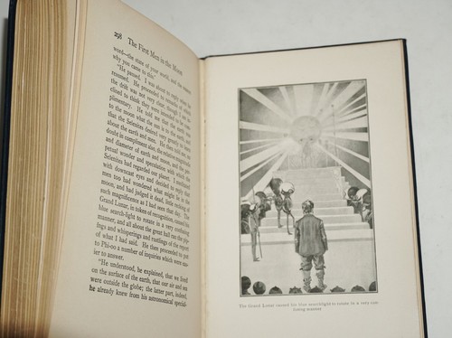 1ST/1ST US EDITION~ THE FIRST MEN IN THE MOON ~ H.G. WELLS - Picture 10 of 10