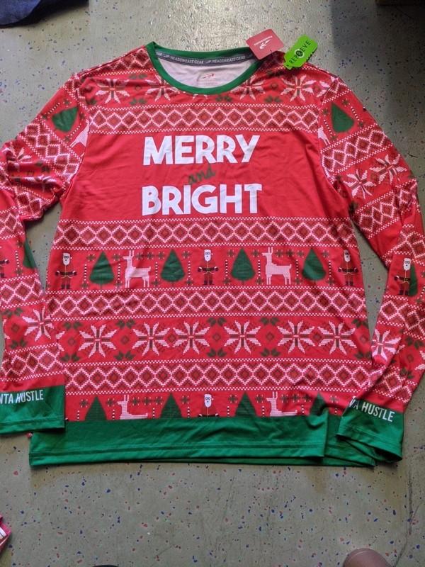 Headsweats GEAR Merry & Bright Christmas Men Long Sleeve Performance Tee MEDIUM