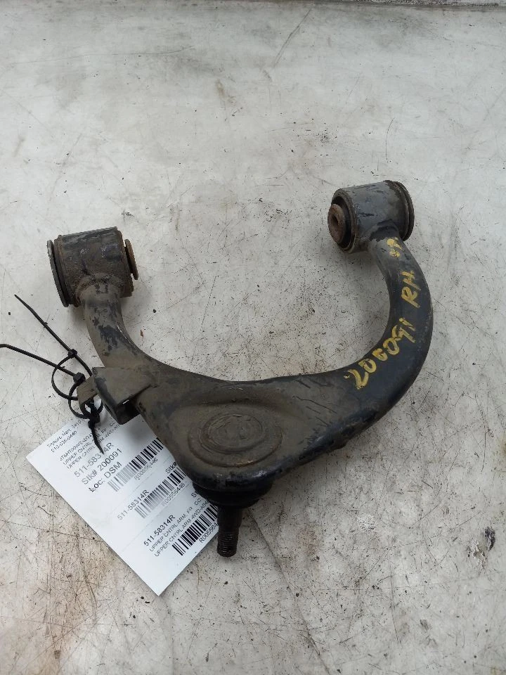 98-07 LEXUS LX470 前乘客右上控制臂 — 第 2/4 张图片