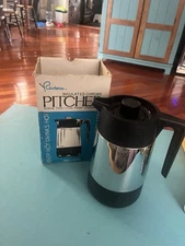 Vintage Riviera Insulated Chrome Pitcher Cold or Hot 1 Quart and 4 Oz