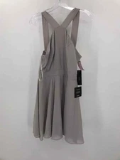 Pre-Owned Lulus Grey Size Medium Short Sleeveless Dress