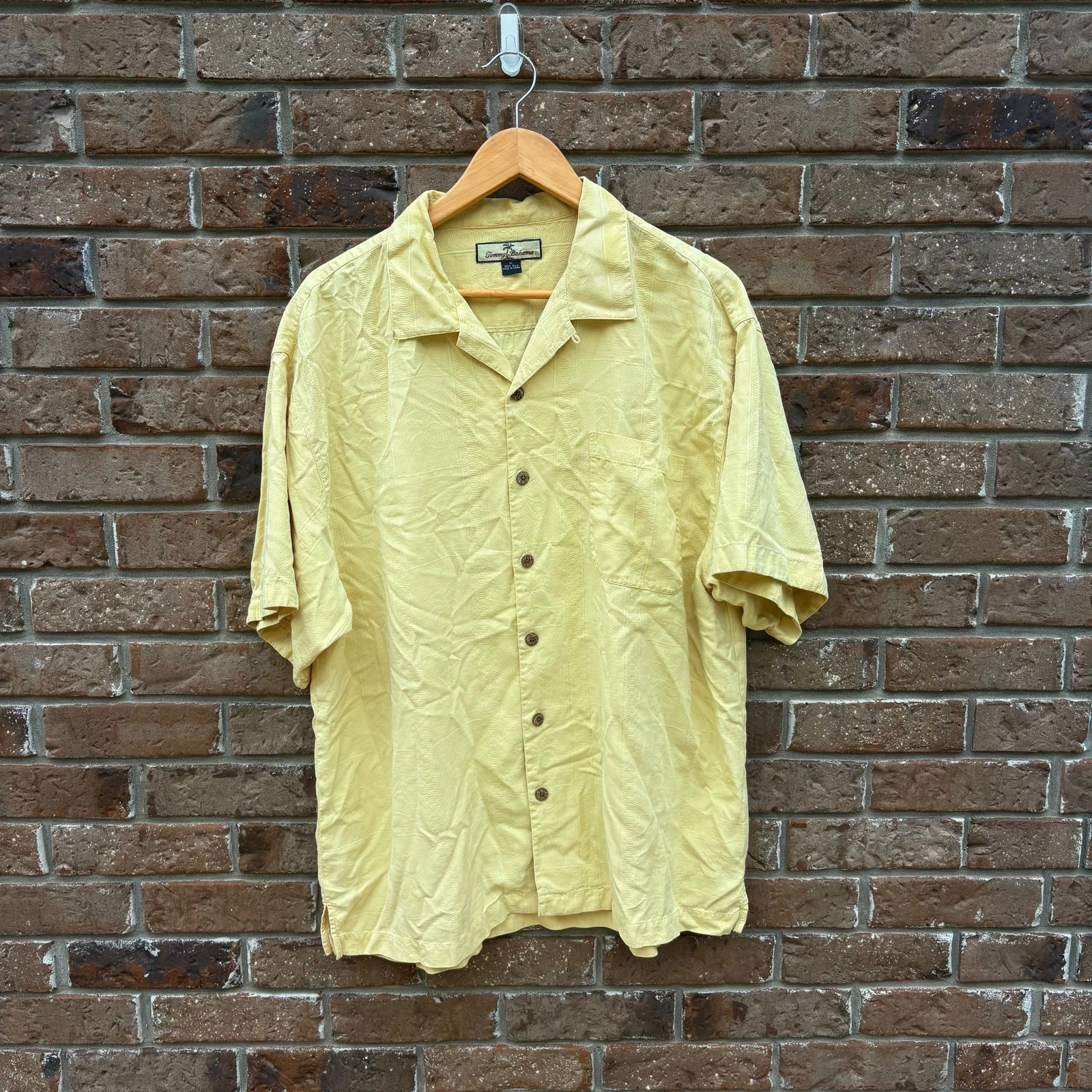 Vintage Tommy Bahama Pale Yellow Silk Beach Shirt XL