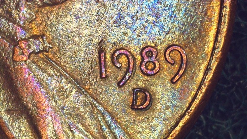 1989 D Lincoln Memorial Cent with a D/D Mint Mark and DDR Error (A502)