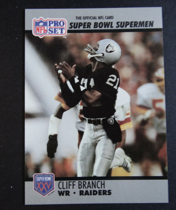 1990-91 Pro Set #46 Cliff Branch Oakland Raiders Super Bowl Supermen Card