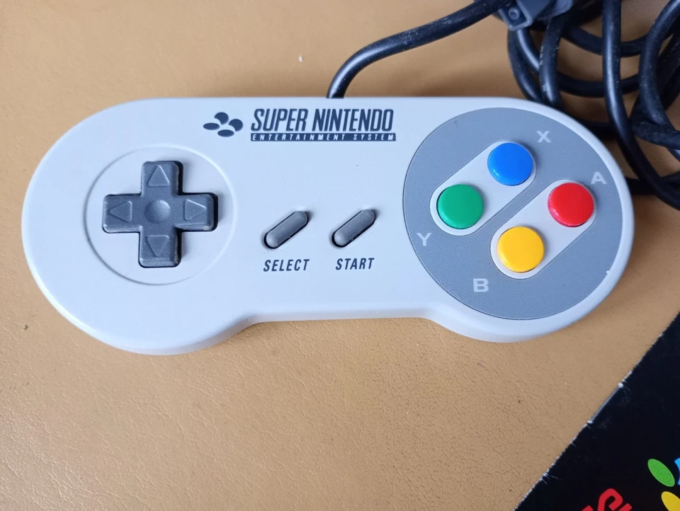 Controller originale Super Nintendo SNES PAL GIG + libretto istruzioni italiano - Immagine 3 di 4