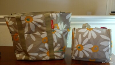 Reisenthel TRAVEL Tote & TOILETRY Polyester Bag With Attaché Make up Bag NWOT
