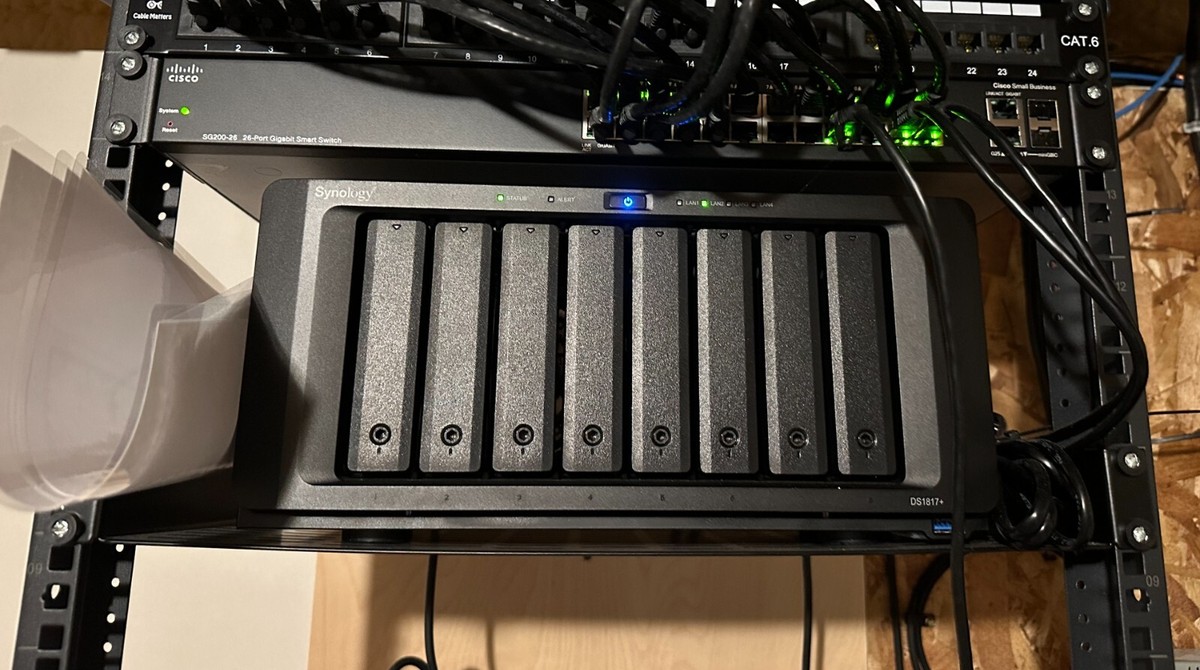 Synology 8 Bay NAS DiskStation DS1817+ - w/ 20.9 TB storage