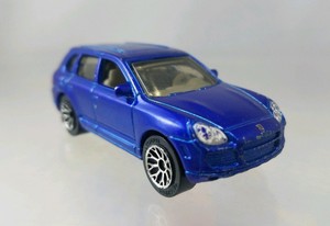 Matchbox porsche cayenne