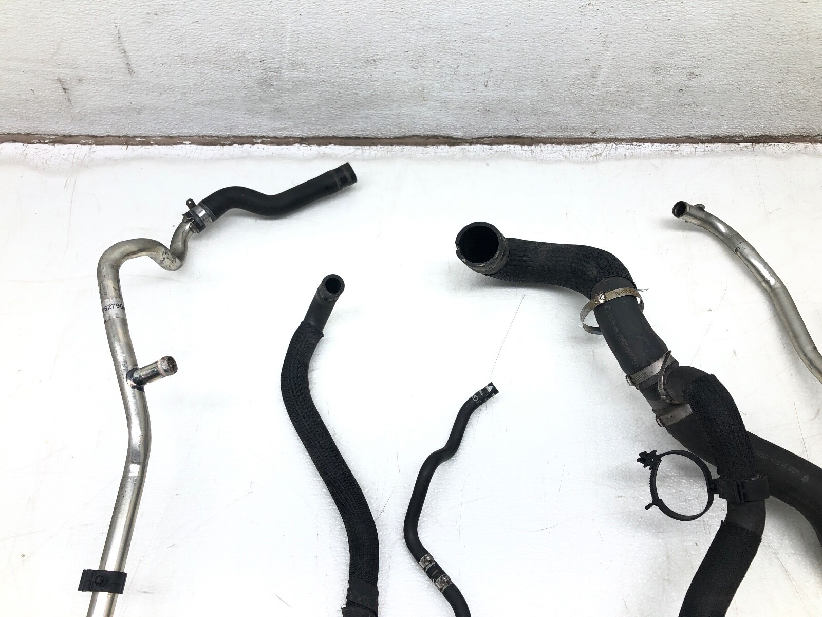 2014-2020 MASERATI QUATTROPORTE COOLANT LINE HOSE PIPE TUBE SET OEM.