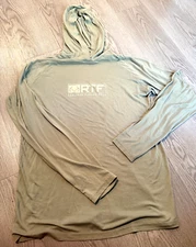 Realtree Fishing Gear Long Sleeved Hoodie made from Bamboo Size Medium