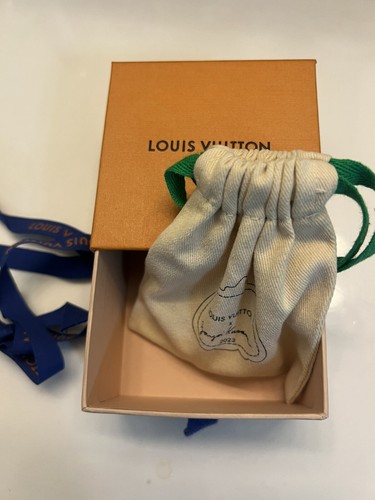 Louis Vuitton LV X YK Vivienne Key Ring - 第 8/12 張圖片