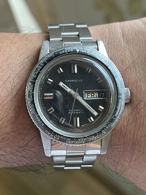 CARAVELLE BULOVA GMT WORLDTIME AUTOMATIC. DONE MOVEMENT CLEAN GOOD WORK