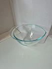Pyrex Teardrop Clear Turquoise Blue Glass Bowl 2.5 Qt Mixing w/Pour Spout #2225