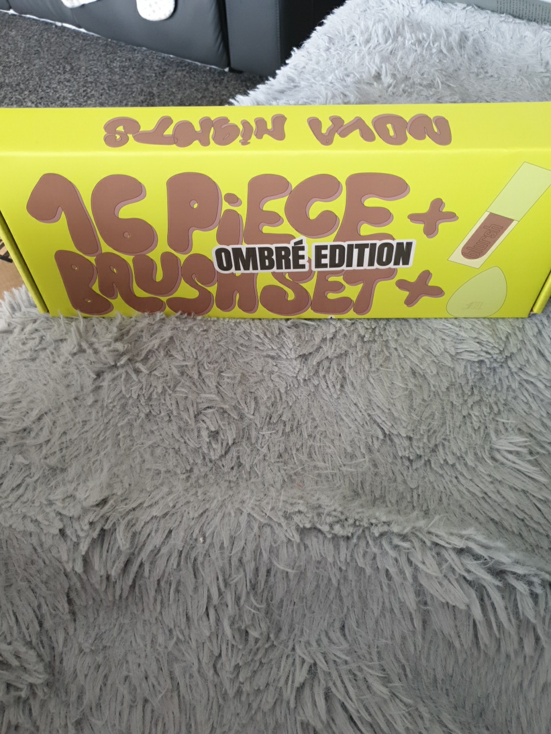 Foto 1 di 3