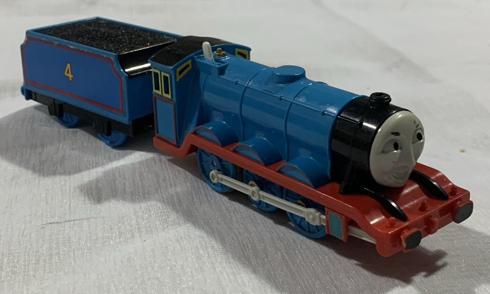 Thomas & Friends TOMY Plarail Trackmaster Classic Gordon Rare Train ...