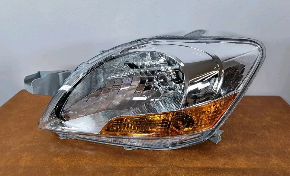 FOR 2007-2011 TOYOTA YARIS SEDAN SET PAIR HALOGEN HEADLIGHT AFTERMARKET NEW#A - Image 3 of 4