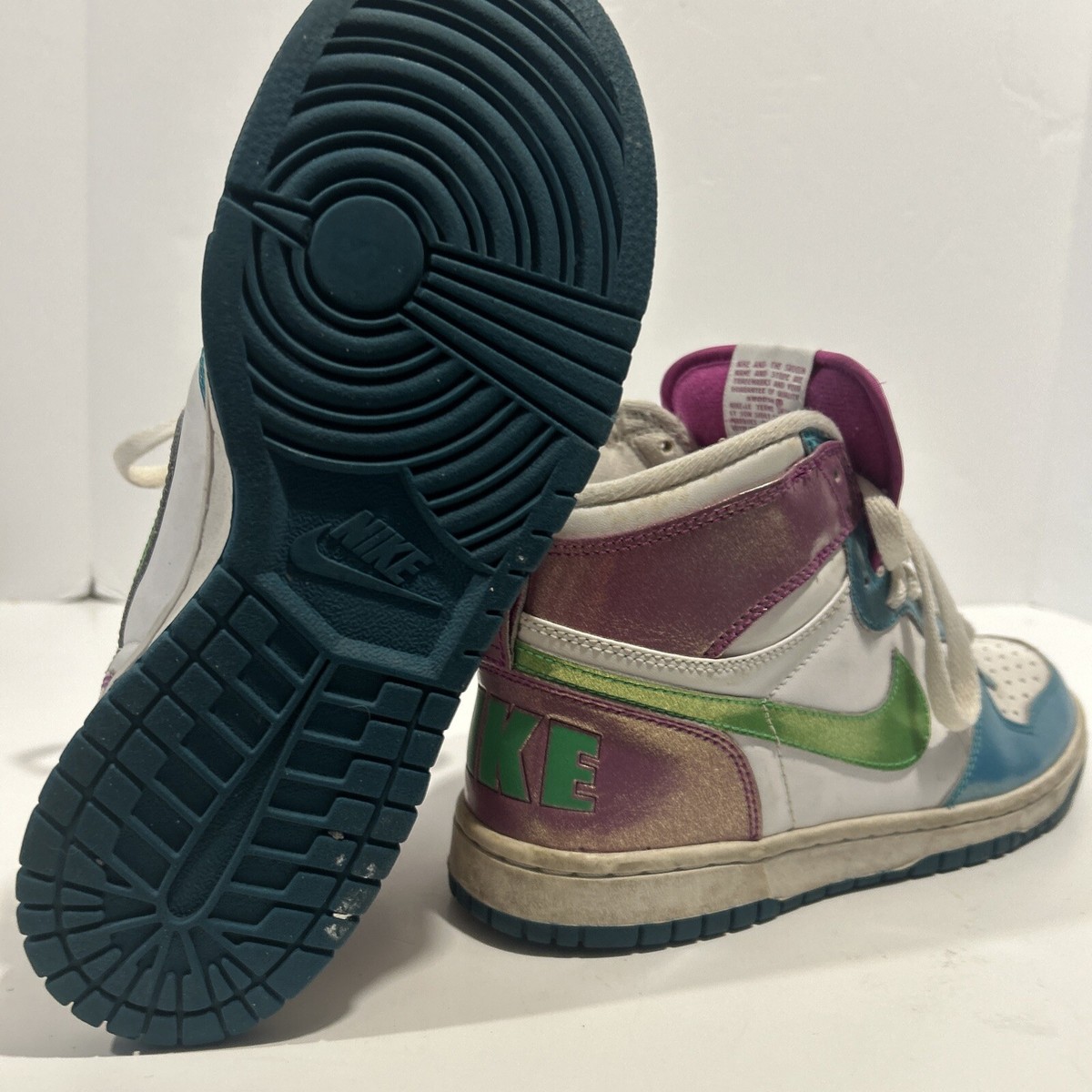 Nike Women's Sz 6Y Purple/Green/Blue Sneakers High Top Shoes