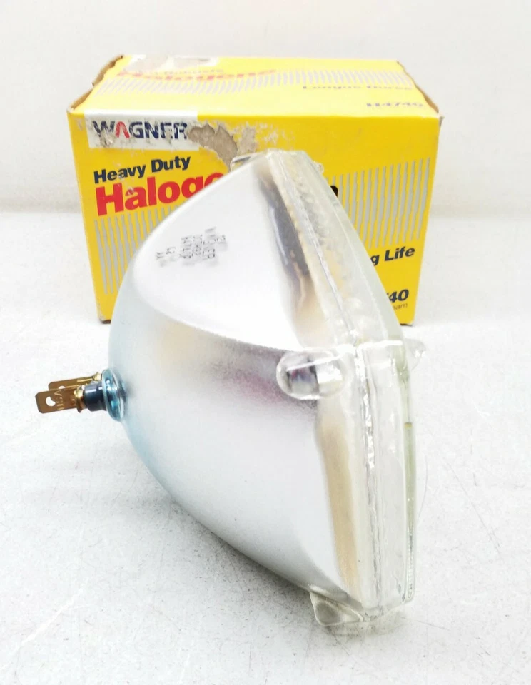 H4740 Wagner Halogen Headlamp 12 V Made In USA Free Shipping - Image 3 of 3