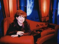 Elaine C. Smith - Actress - Signed Photo - COA (32852)