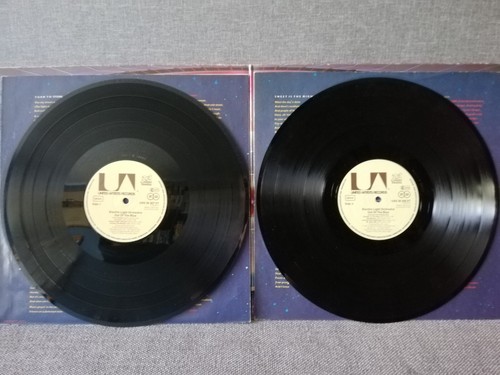E.L.O. - OUT OF THE BLUE . 2LP. - Picture 7 of 8