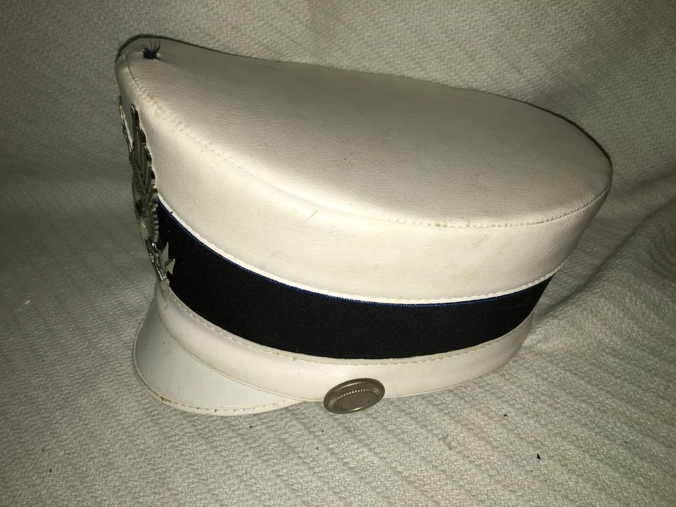 Vintage DeMoulin Marching Band Hat White Navy Trim Silver Badge 8X7" Head Hole - Изображение 4 из 4