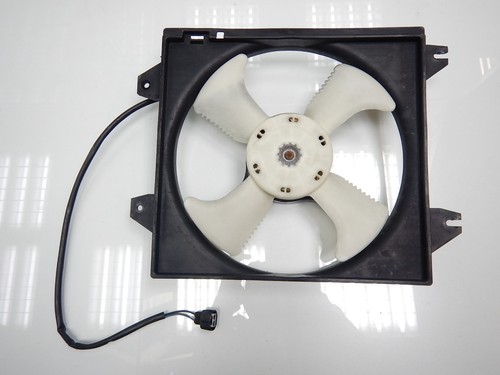 MITSUBISHI GALANT EA2 2,0 136PS KÜHLERLÜFTER WASSERKÜHLER MR958295 (MN29)