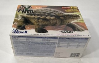 Revell # 85 6510 “Tank” “Ankilosaurus Clubtaillis” 1:13 Scale LR RG
