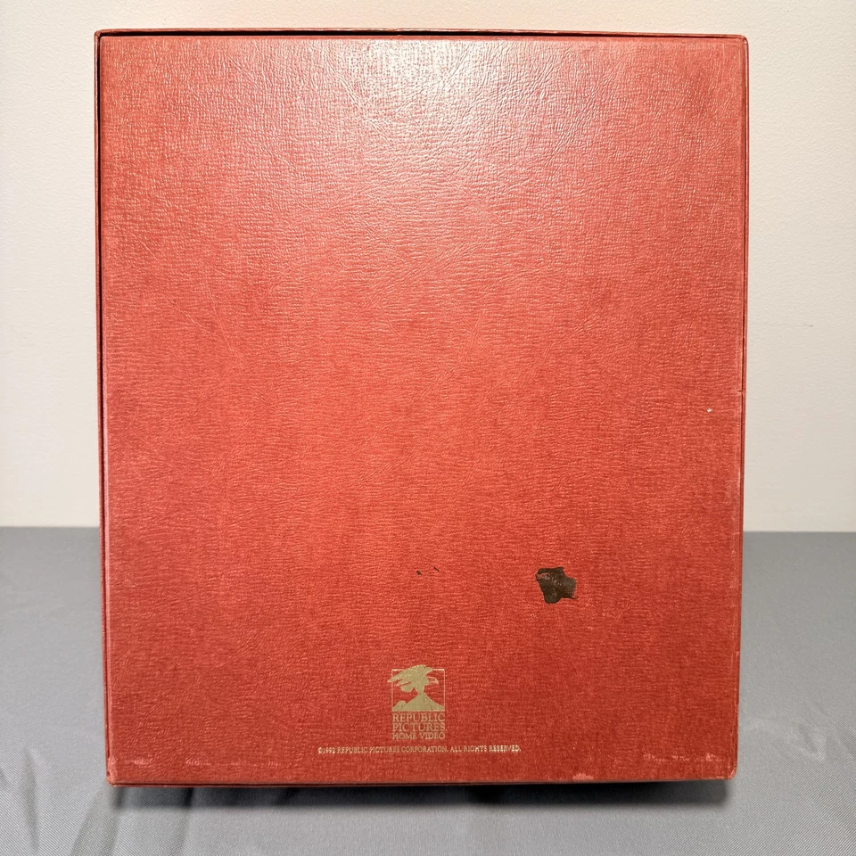 It's A Wonderful Life VHS 45th Anniversary Special Collector's Edition. - Image 2 of 4