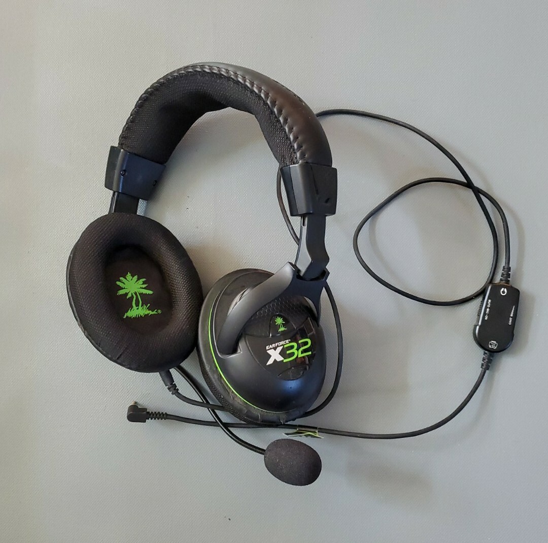 Turtle Beach Ear Force X32 Black/Green Headband Headsets for