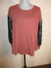 NWT Mystree Boutique FAB! Brick Red Pullover Top w Crushed Velvet Sleeves   S