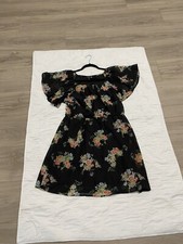 Forever 21 Black Floral Mini Dress Size Med Butterfly Flutter Short Sleeves EUC