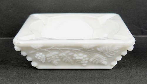 Westmoreland Milk Glass Lot Salt Pepper Cream Pitcher Sugar Butter Dish Ashtray - Picture 16 of 17